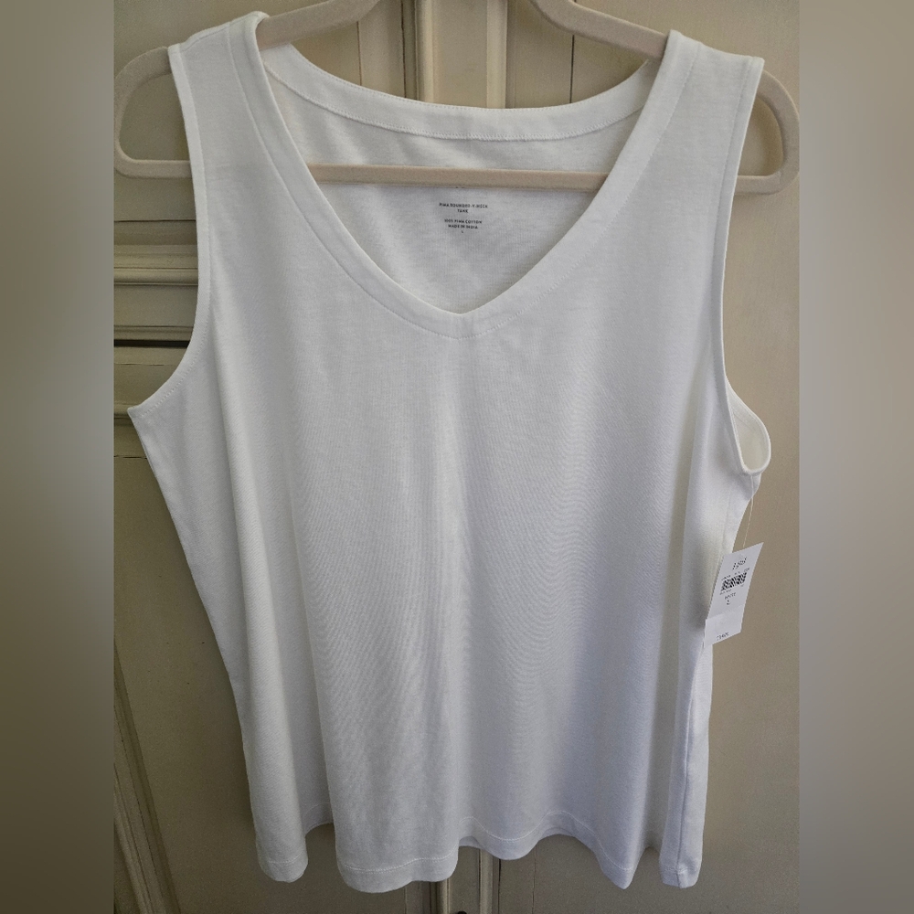 NWT J.Jill White V-Neck Sleeveless Top Large